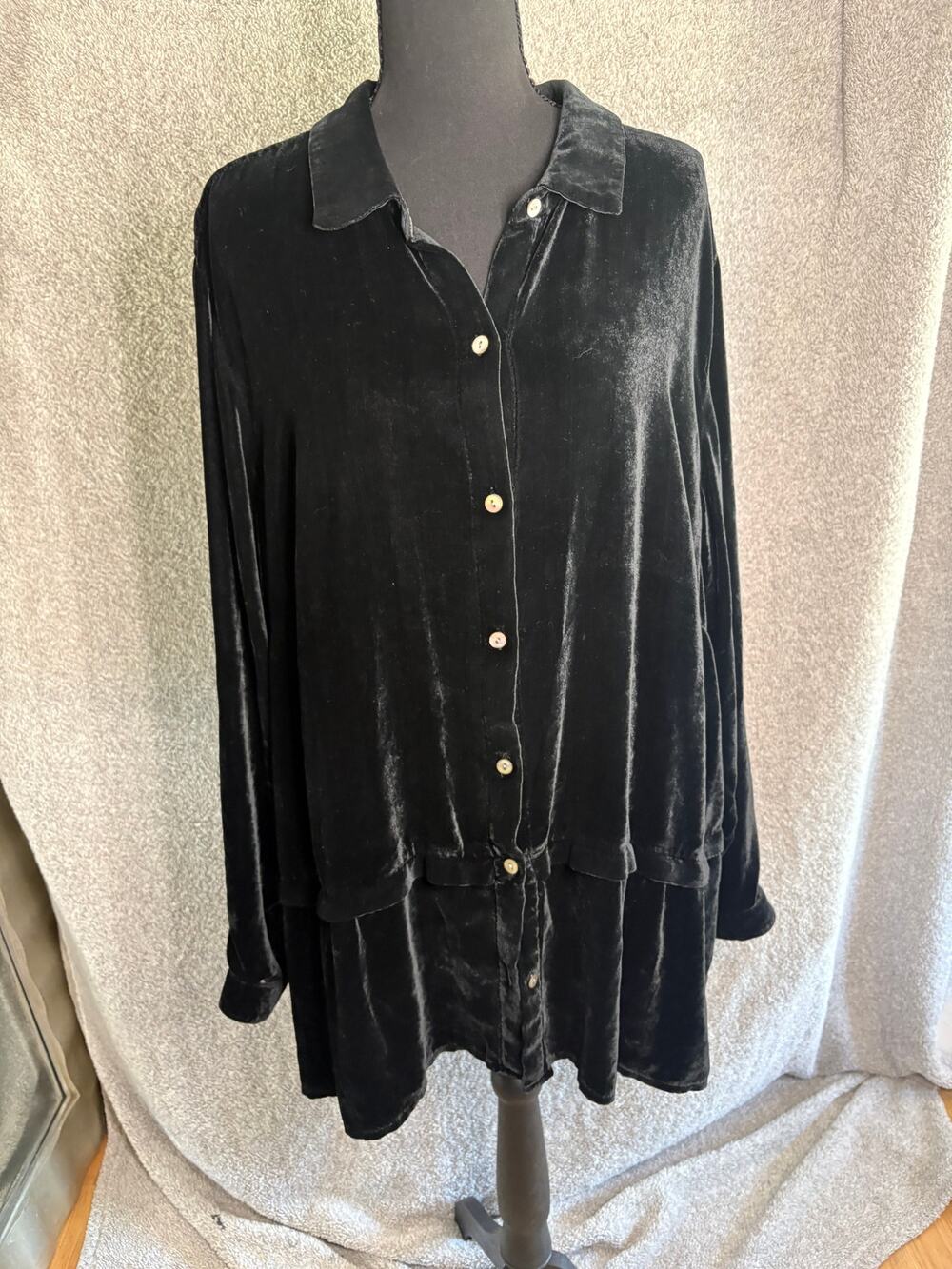 J Jill Black Velvet Tunic 3X Lagenlook Whimsigoth Tiered